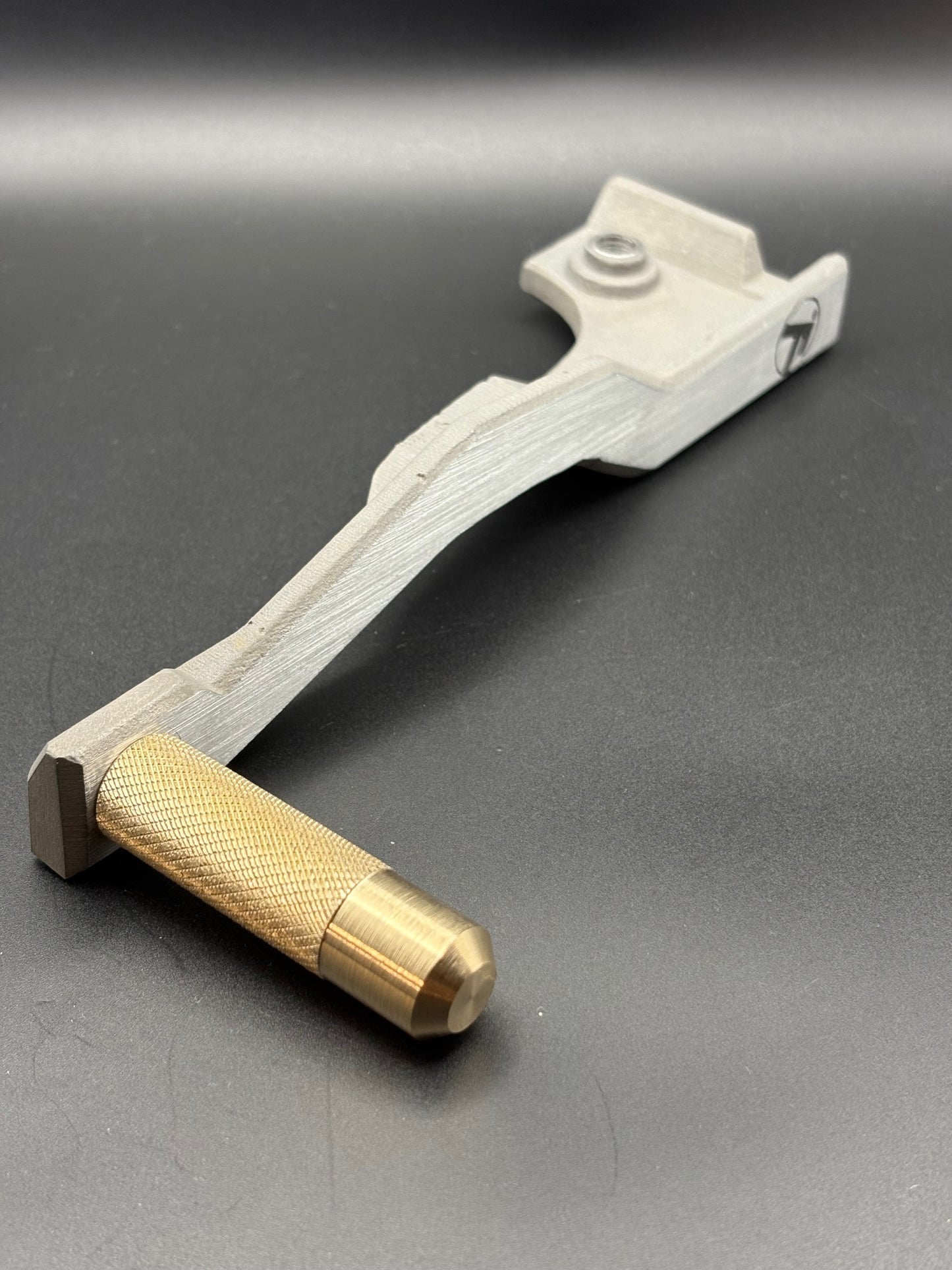 Stark Varg Shift Lock